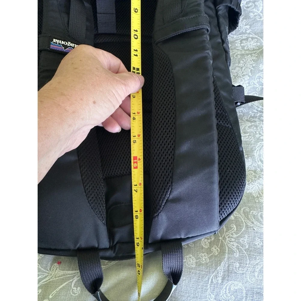 Patagonia Backpack Unisex 28L Atacama 28L Daypack Black Hiking Travel Bag